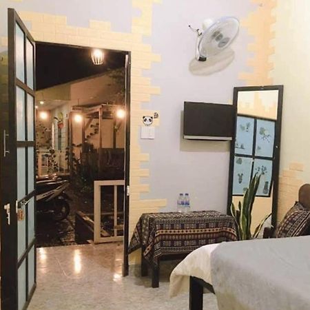 Homestay Vuon Nhan Pleiku Esterno foto